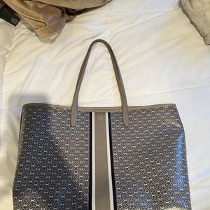 Tory Burch Tote Bag! Like new- I have used it 2 times.